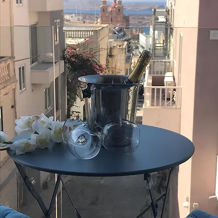 White Sands Меллиеха